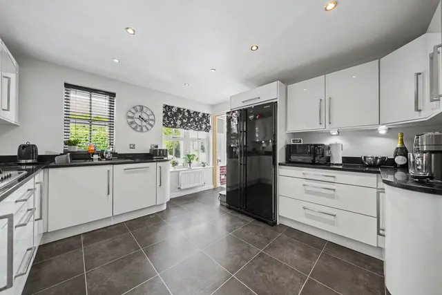 Hatherden Drive, Sutton Coldfield, photo 3