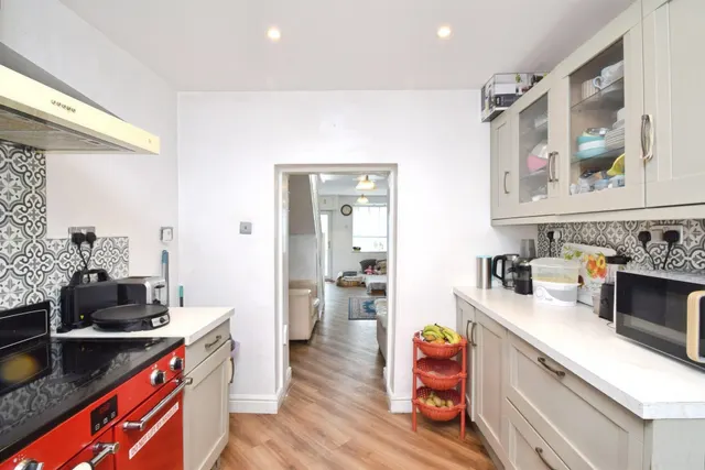 South Street, Bridgend, CF31, photo 2