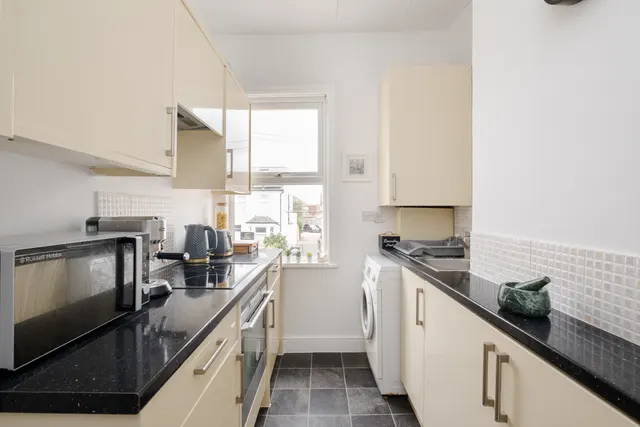 Photo 2 — Pembroke Road, London, N10