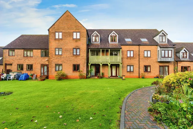 Gosport Lane, Lyndhurst, SO43, photo 1