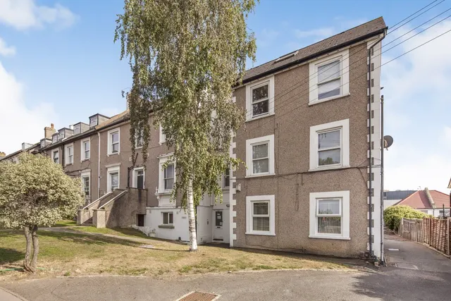Holmesdale Road, London, SE25, photo 1