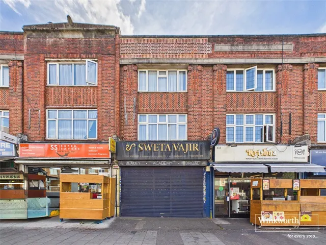Kenton Road, Harrow, HA3, photo 1