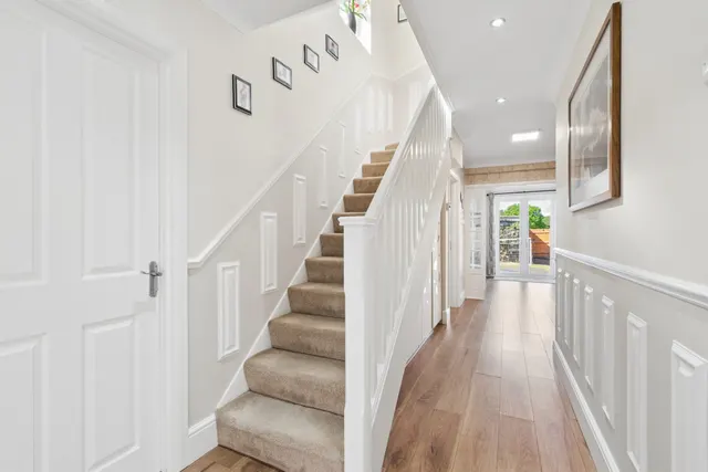 Fulford Grove, Watford, WD19, photo 1