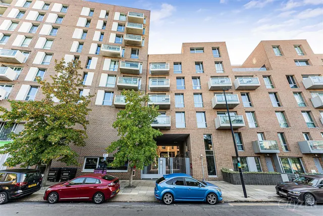 Devons Road, London, E3, photo 1