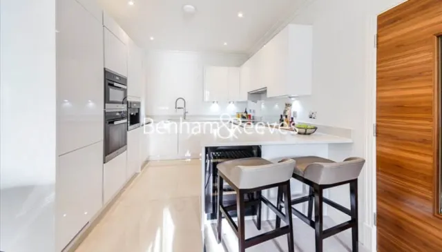Rainville Road, Fulham, W6, photo 2