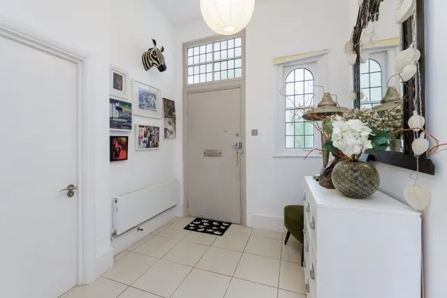 Lansdowne Road, Wimbledon, SW20, photo 2