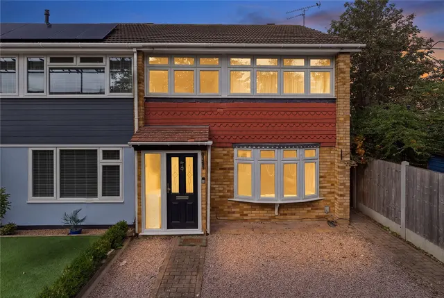 West Malling Way, Hornchurch, RM12, photo 3