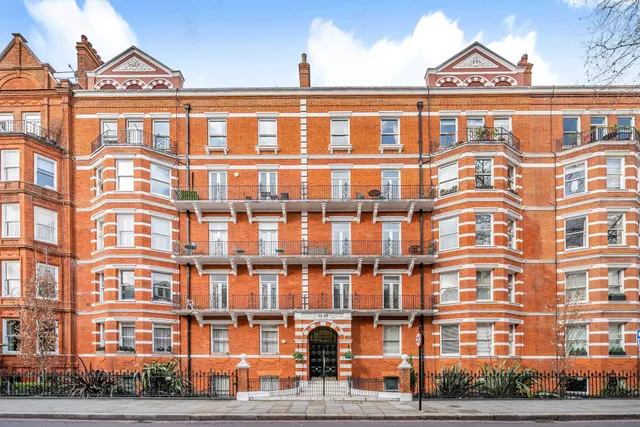London, SW5, photo 1