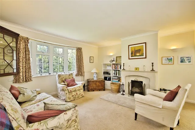 Burton, Yeovil, BA22, photo 2