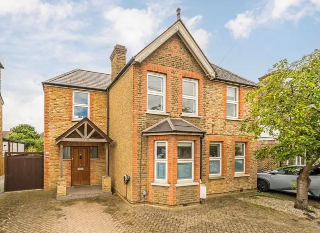 Tolworth Road, Surbiton, KT6, photo 1