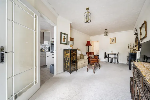 Longwick Road, Princes Risborough, HP27, photo 3