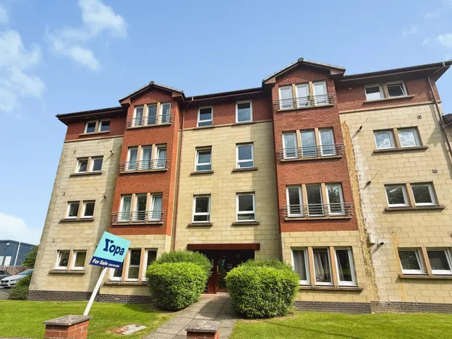 St. Andrews Drive, Glasgow, G41, photo 1