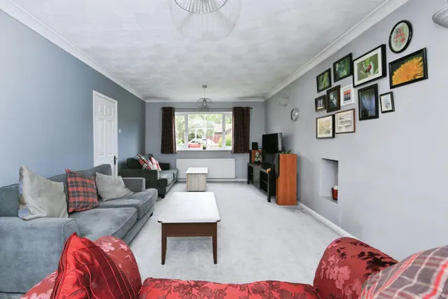 Danes Close, Peterborough, PE1, photo 2
