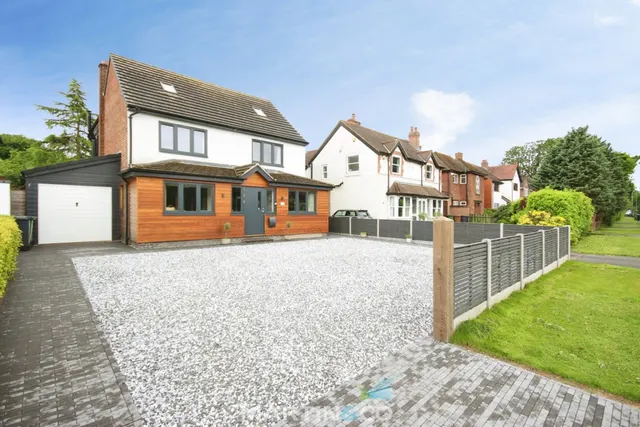 Alder Lane, Balsall Common, CV7, photo 1
