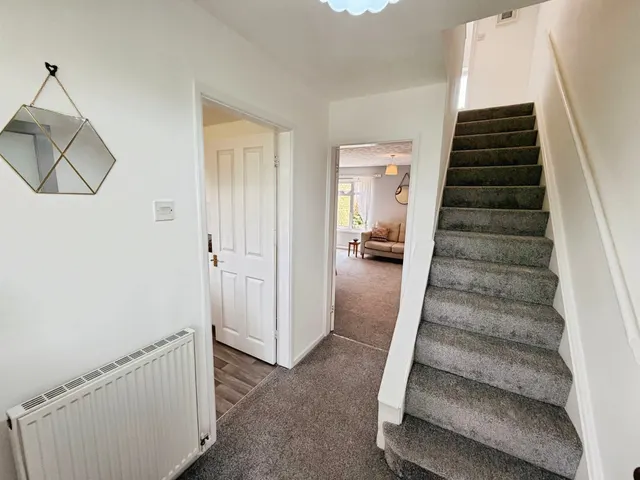 Winds Point, Hagley, DY9, photo 3
