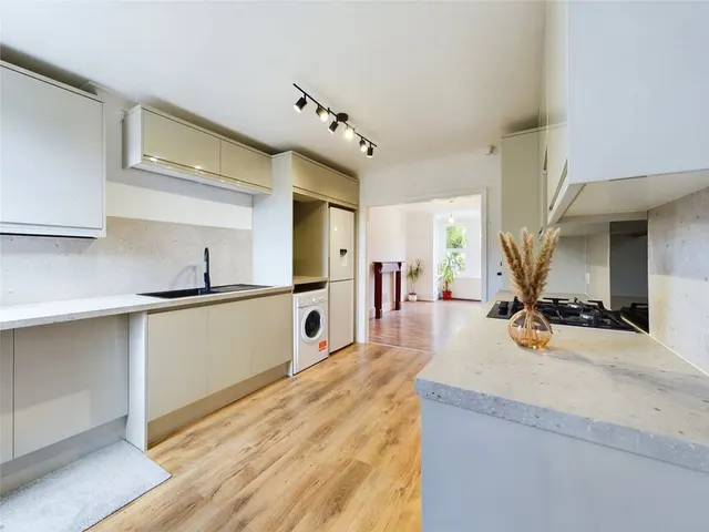 Brookscroft Road, Walthamstow, E17, photo 3
