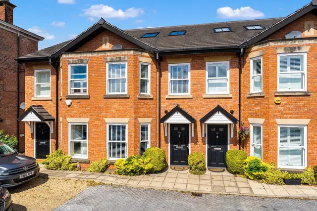 Ladybridge Road, Cheadle Hulme, SK8, photo 3