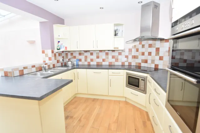 Warsash Road, Warsash, SO31, photo 3