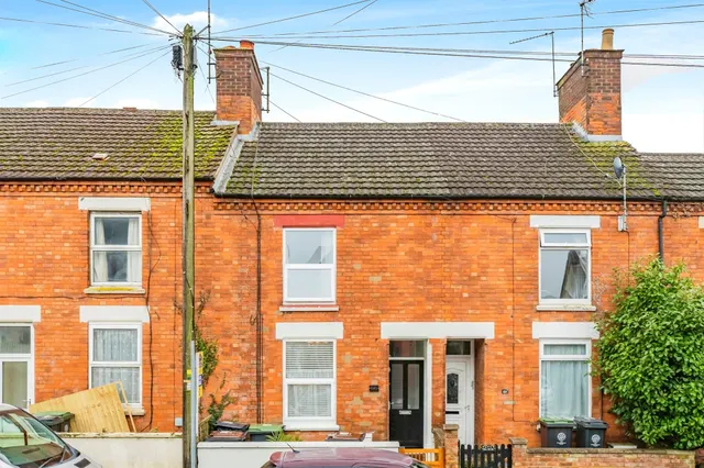 Newton Road, Rushden, photo 1