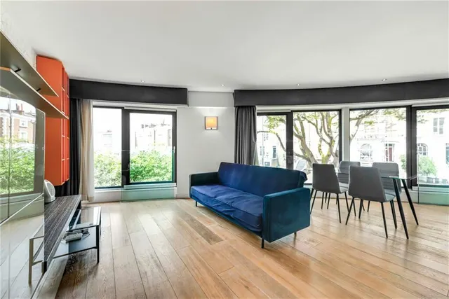 Hortensia Road, London, SW10, photo 1