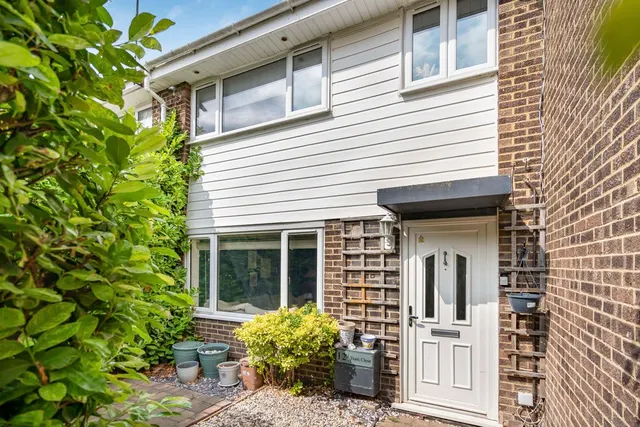 Yeats Close, Royston, SG8, photo 3