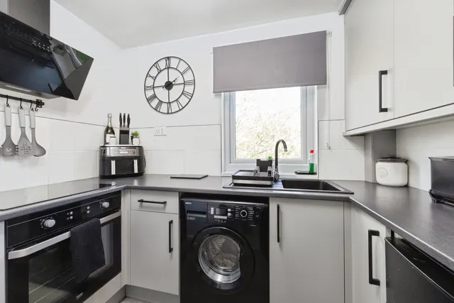 Hertford Grove, Cramlington, NE23, photo 3