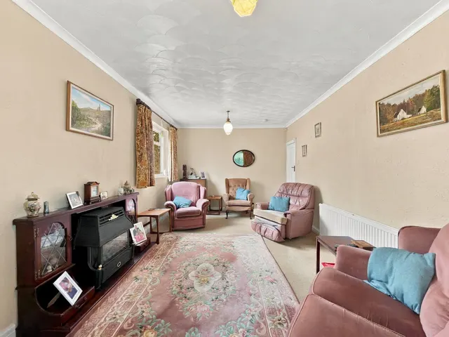 Yorath Road., Whitchurch, CF14, photo 3