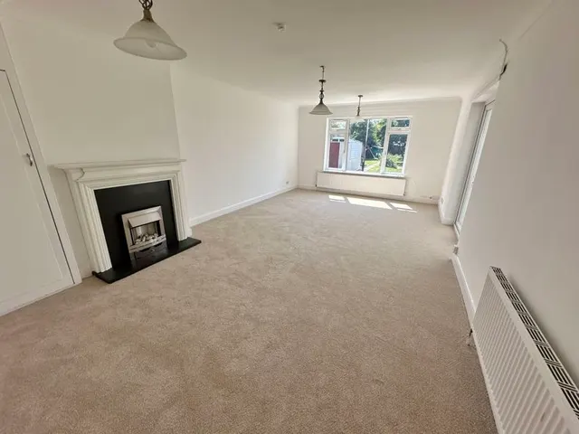 Tennyson Avenue, Grays, RM17, photo 2
