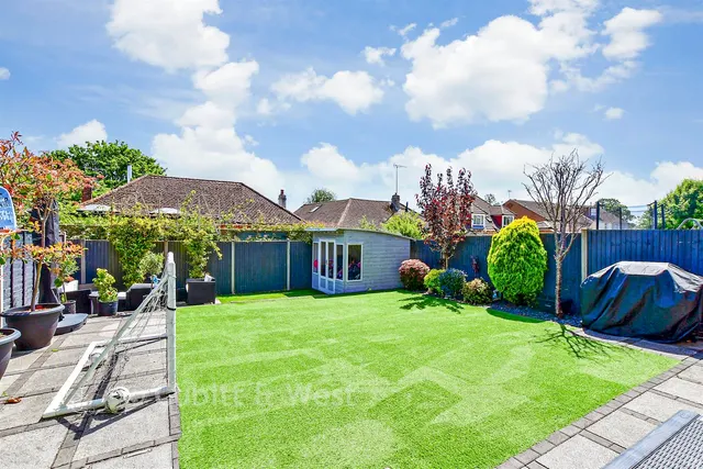 Hambledon Road, Waterlooville, PO7, photo 2