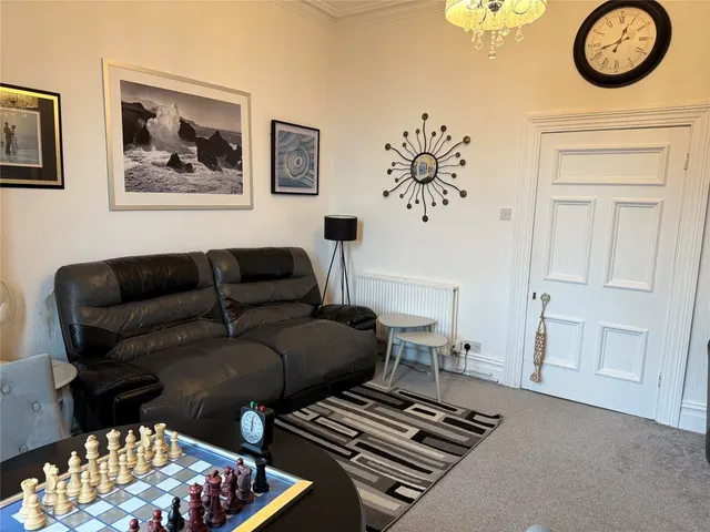 Marine Terrace, Penmaenmawr, LL34, photo 3