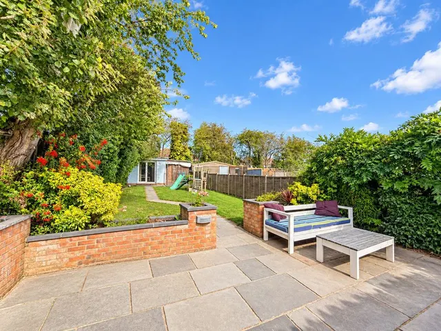 Springfield Crescent, Sutton Coldfield, B76, photo 3
