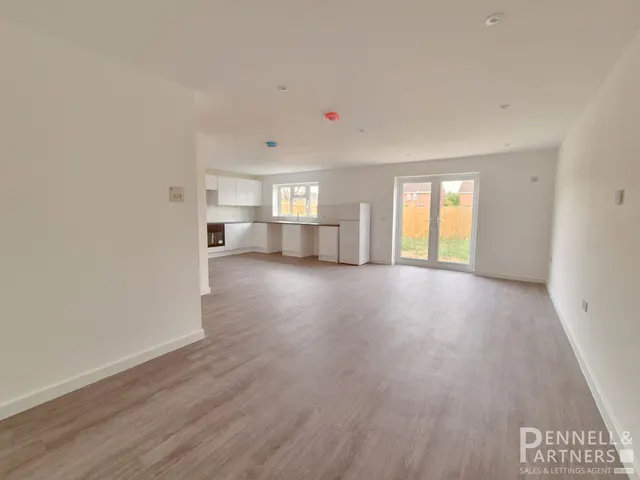 Colesdale Close, Whittlesey, photo 2