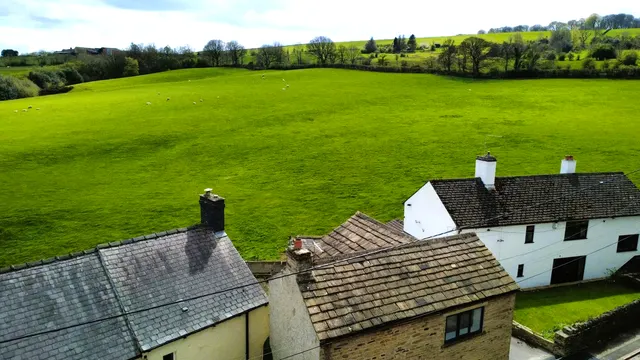 Lionel Hill, Crane Moor, photo 3