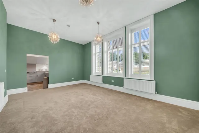 Photo 3 — Norwood Drive, Menston, Ilkley, LS29 6GE