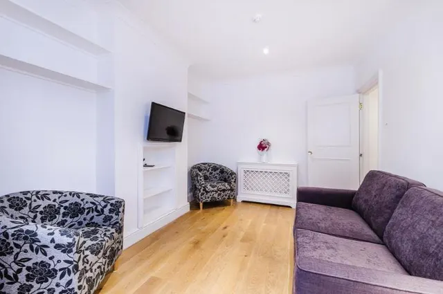 Upper Berkeley Street, Marylebone, W1H, photo 1