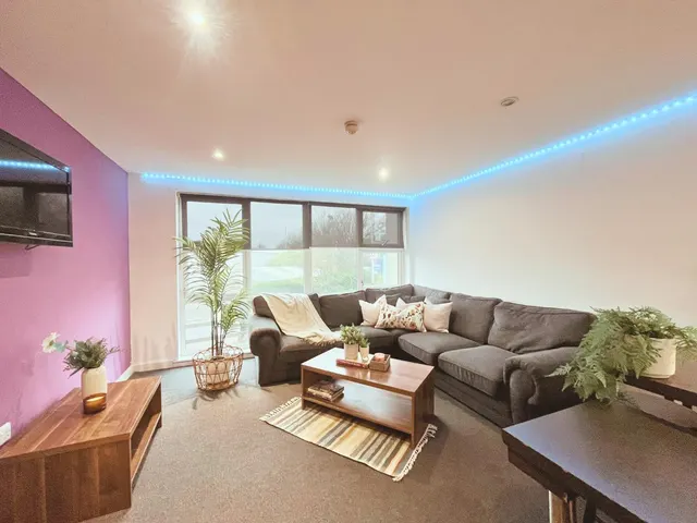 Peninsula Student Living, Derriford, photo 1