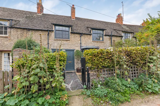 West Street, Oundle, PE8, photo 1