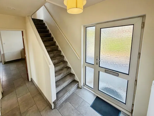 Kynaston Drive, Saltney Ferry, CH4, photo 2