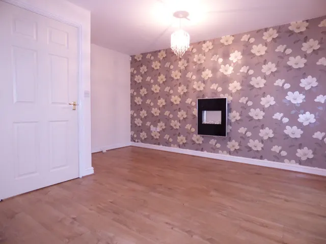 Cannock Road, Heath Hayes, WS12, photo 2