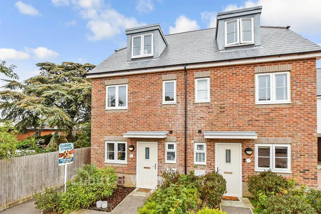 Kings Close, Yapton, BN18, photo 1