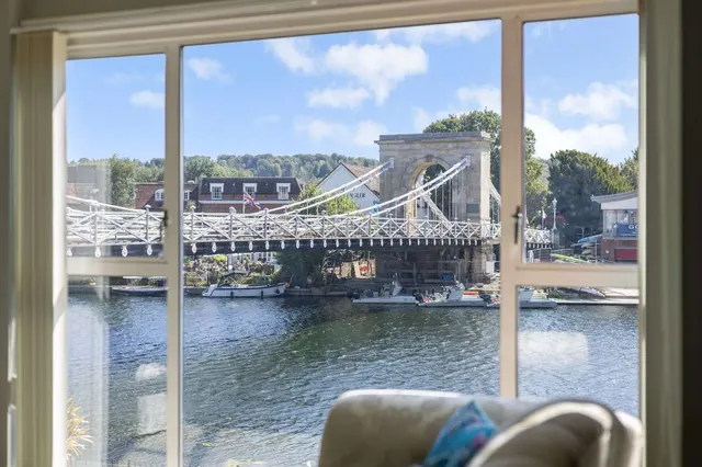 Riverside, Marlow, SL7, photo 2