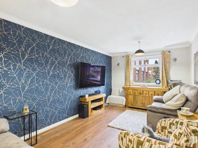 Highfield Road, Middlesbrough, TS4, photo 1