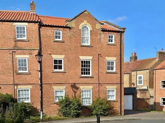 Wilkinsons Court, Easingwold, YO61, photo 1
