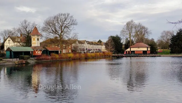 Kensington Gardens, Ilford, IG1, photo 3