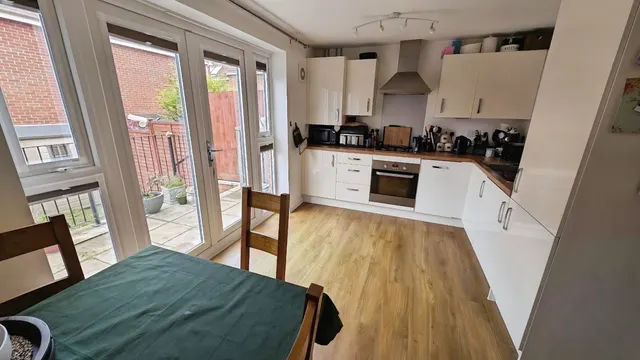 Buckthorn Court, Yate, BS37, photo 2