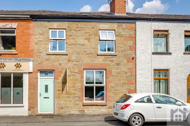 Preston Road, Coppull, Chorley, PR7 5DN, photo 1