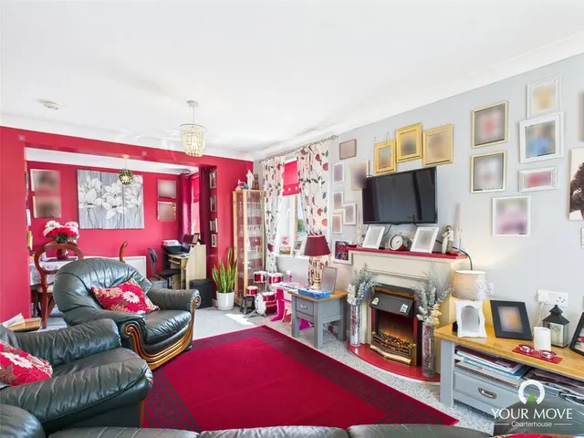 Photo 2 — Harold Road, Margate, Kent, CT9