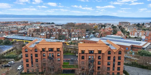 John Kirby Way, Wirral, CH48, photo 1