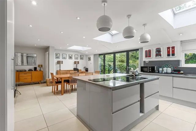 Teddington Park Road, Teddington, TW11, photo 3