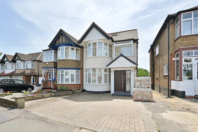 Harrow, HA1, photo 1
